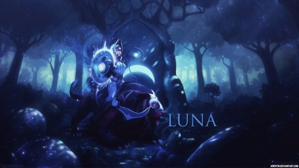 Luna Wallpaper